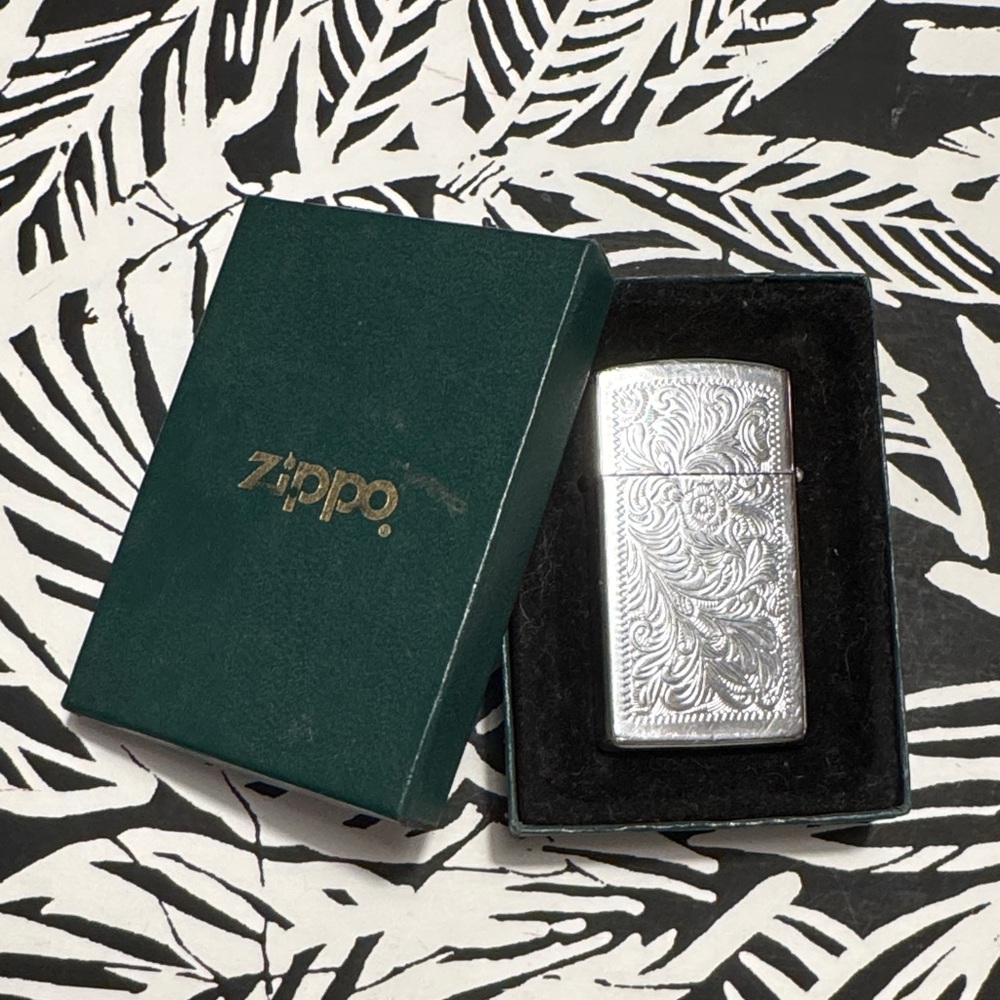 Zippo engraved in German HUBSCHE